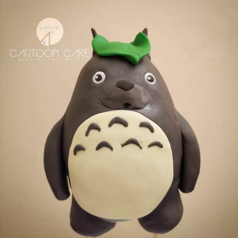 Topper Totoro 01