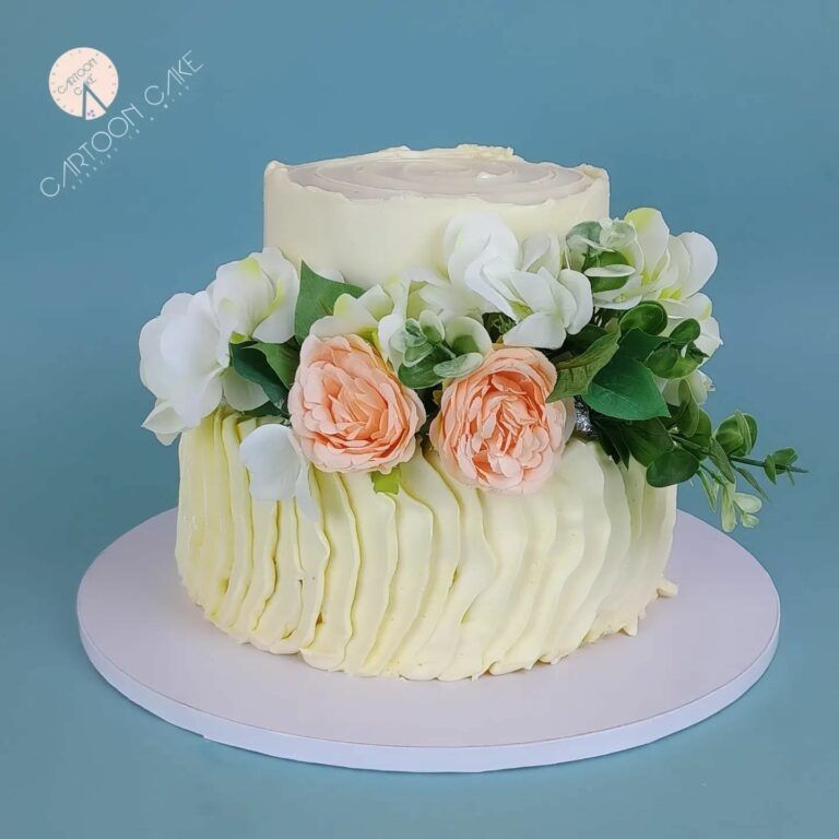 torta matrimonio fiori ruffle